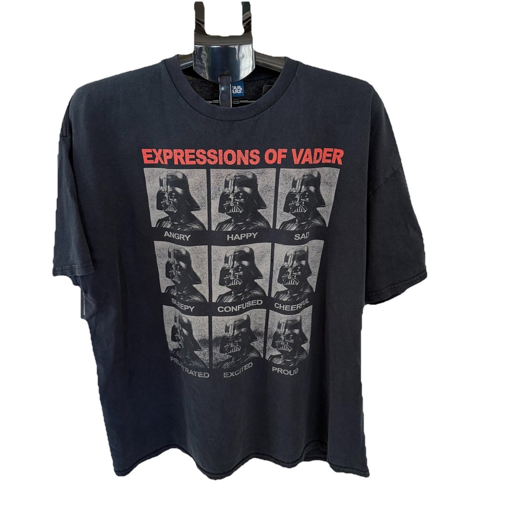 Vintage Star Wars Darth Vader “Expressions of Vader” T-Shirt 2000s Lucasfilm XL